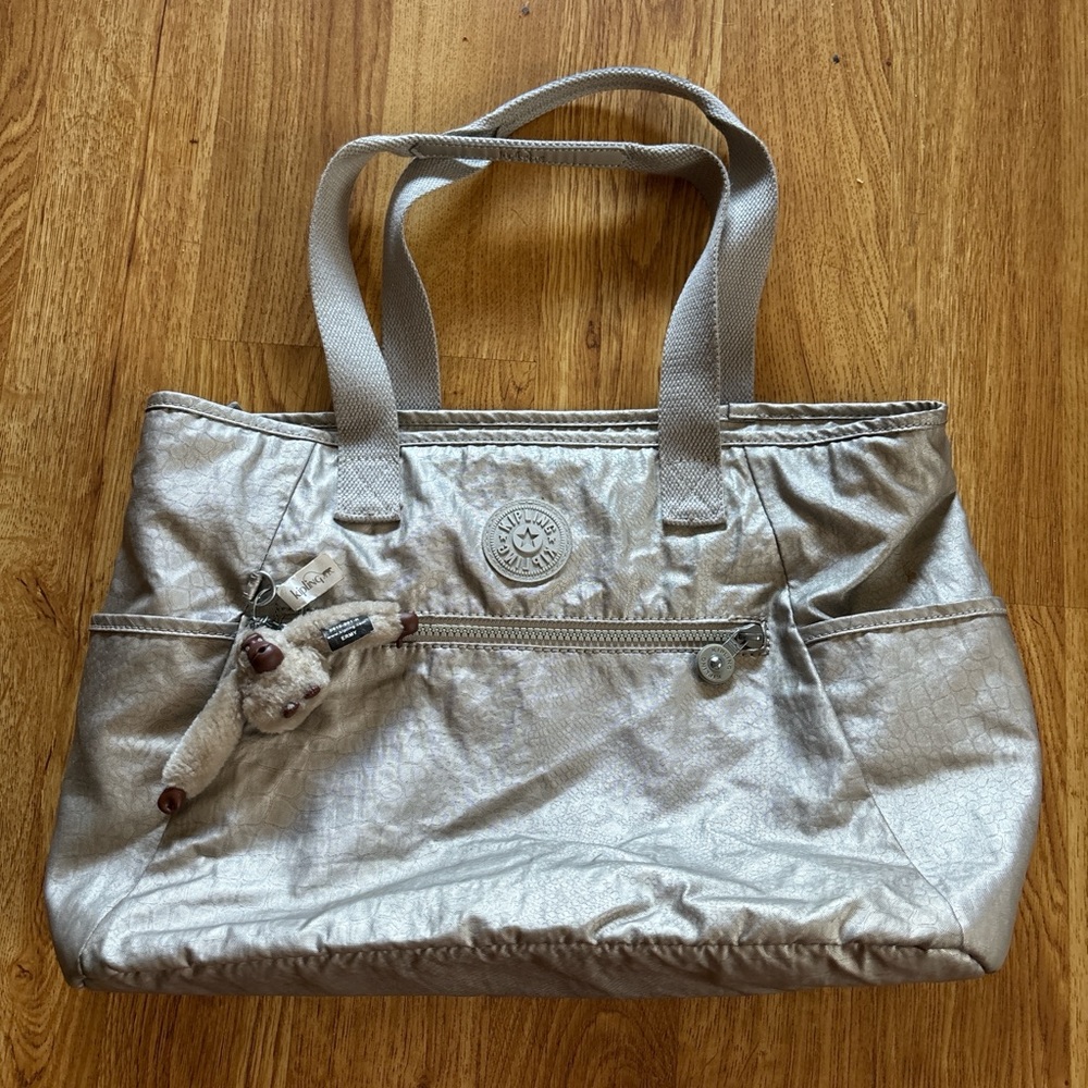 lizbeth metallic tote bag